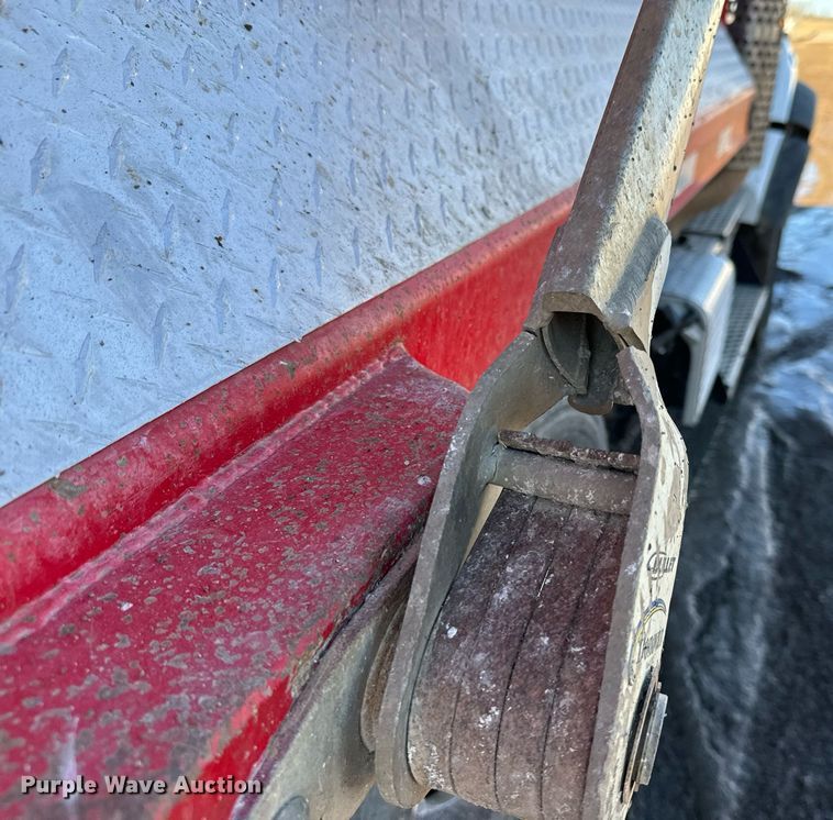 image for item NN9442 2016 Kenworth T880 dump truck