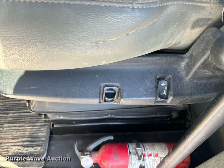 image for item NN9442 2016 Kenworth T880 dump truck