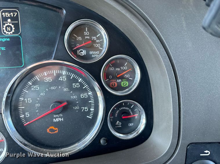 image for item NN9442 2016 Kenworth T880 dump truck