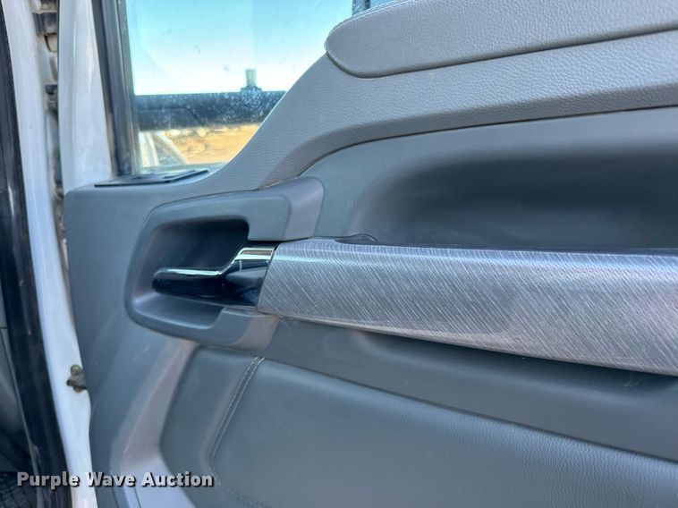 image for item NN9442 2016 Kenworth T880 dump truck