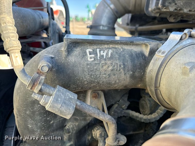 image for item NN9442 2016 Kenworth T880 dump truck