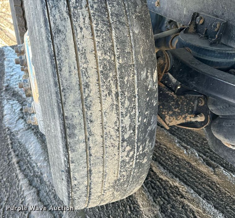 image for item NN9442 2016 Kenworth T880 dump truck