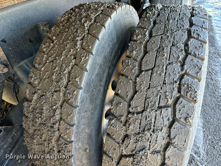 image for item NN9442 2016 Kenworth T880 dump truck