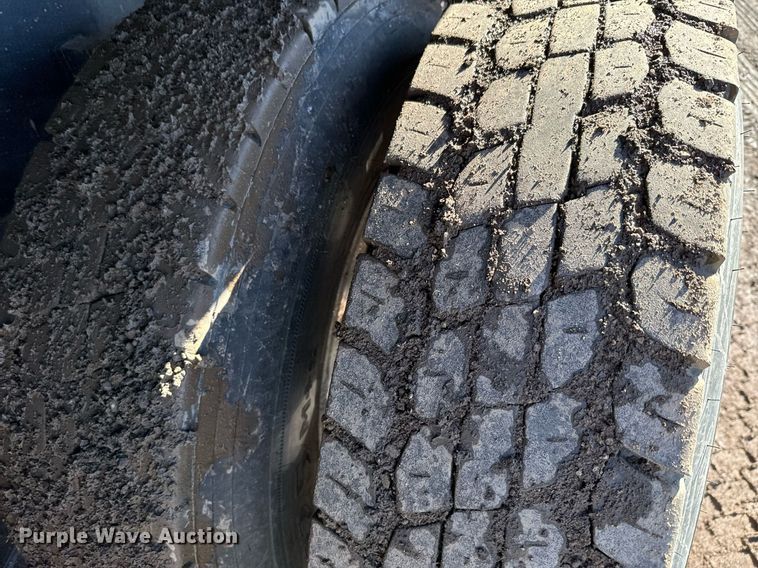 image for item NN9442 2016 Kenworth T880 dump truck