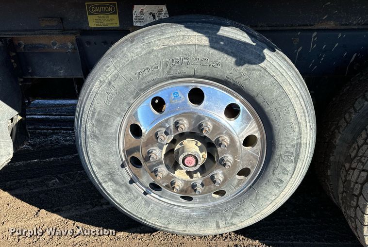 image for item NN9442 2016 Kenworth T880 dump truck