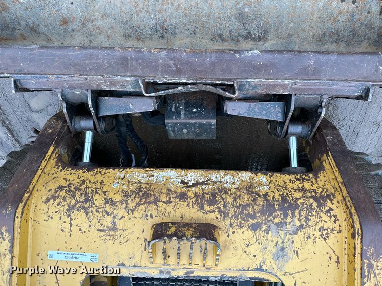 image for item NN9443 2013 Caterpillar  246C skid steer loader