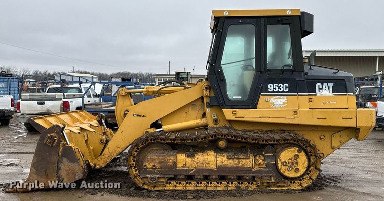 image for item NN9445 2002 Caterpillar  953C track loader