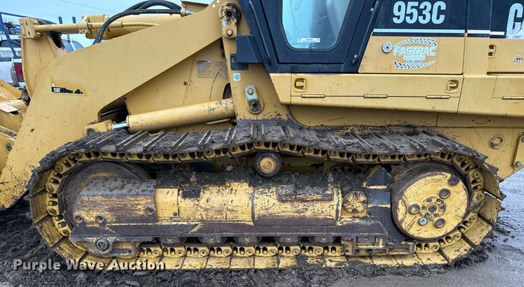 image for item NN9445 2002 Caterpillar  953C track loader