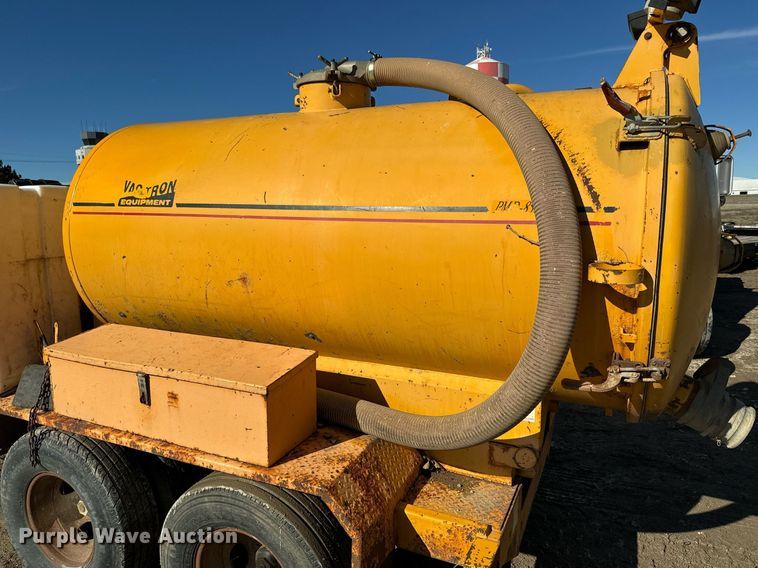 image for item NN9447 2005 Vactron PMD800 vacuum excavator