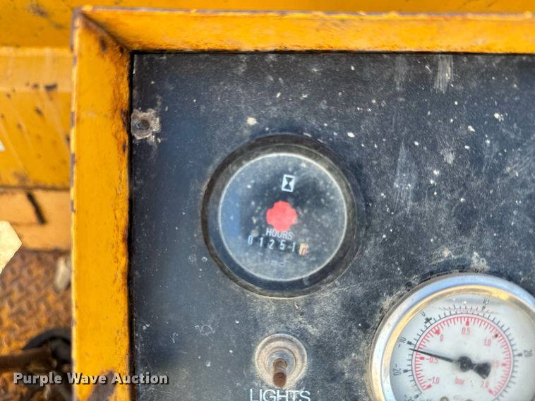 image for item NN9447 2005 Vactron PMD800 vacuum excavator