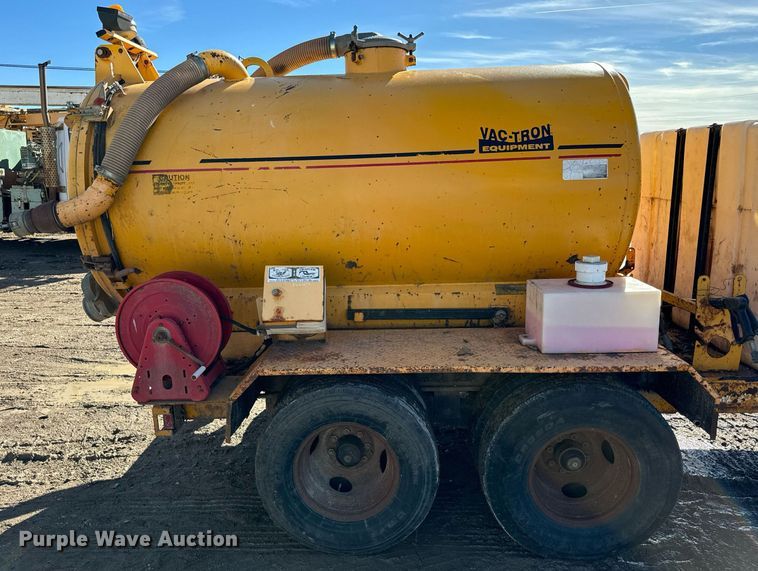 image for item NN9447 2005 Vactron PMD800 vacuum excavator