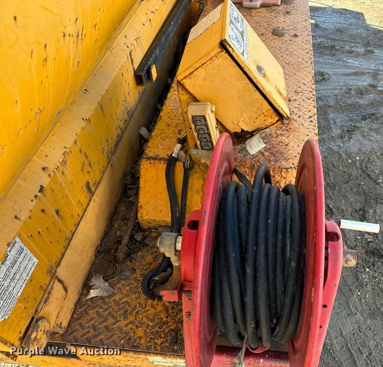 image for item NN9447 2005 Vactron PMD800 vacuum excavator