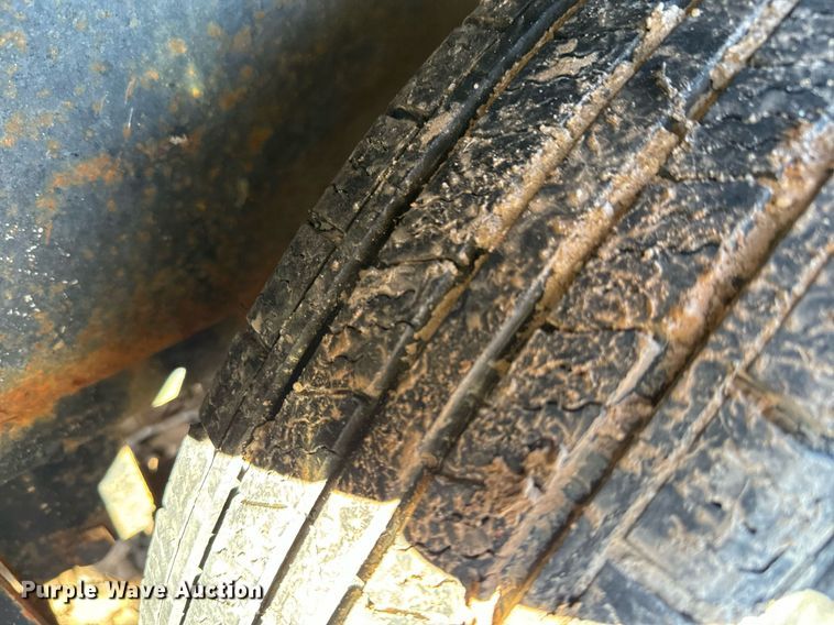 image for item NN9449 1994 Gold Star equipment trailer