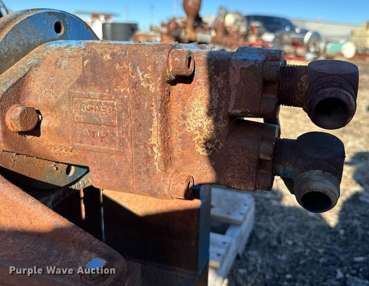 image for item NN9450 (2) water pumps