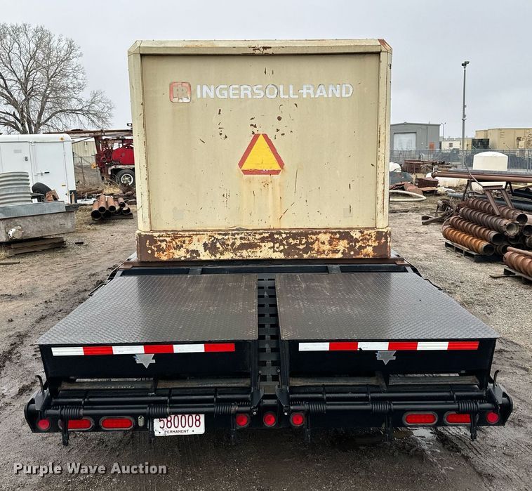 image for item NN9452 2014 PJ equipment trailer