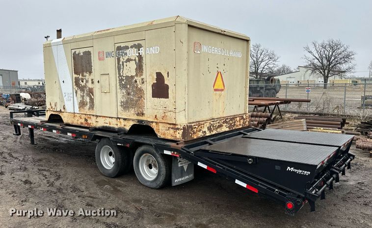 image for item NN9452 2014 PJ equipment trailer