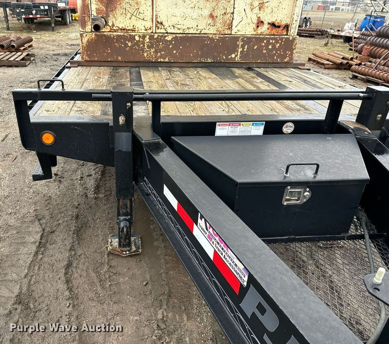 image for item NN9452 2014 PJ equipment trailer