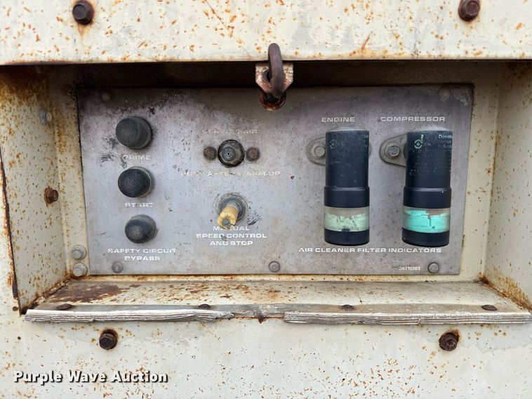 image for item NN9452 2014 PJ equipment trailer