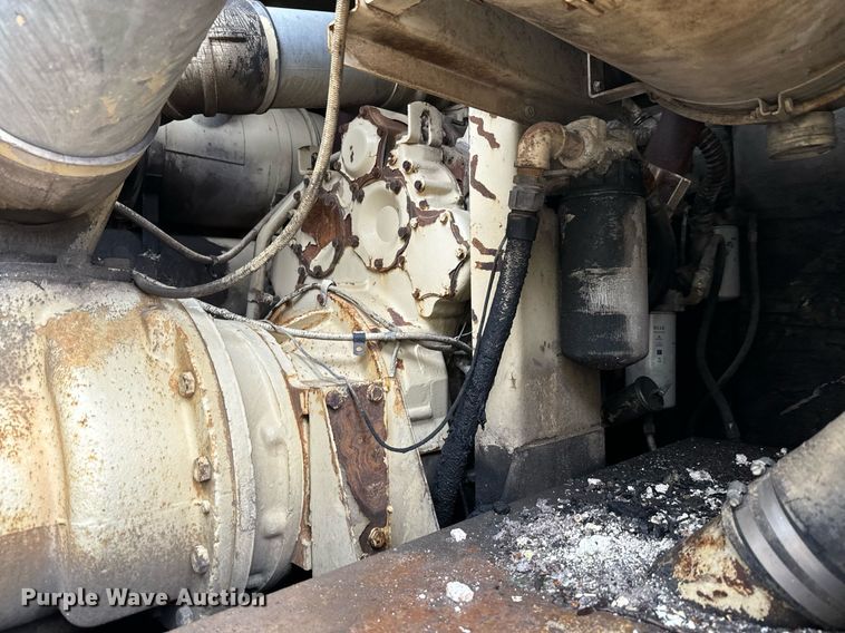 image for item NN9452 2014 PJ equipment trailer