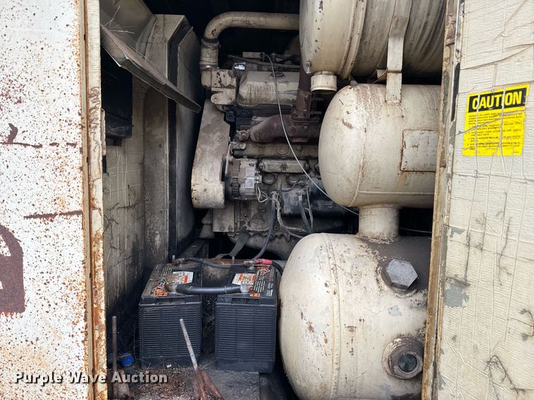 image for item NN9452 2014 PJ equipment trailer