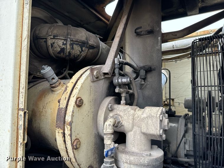 image for item NN9452 2014 PJ equipment trailer