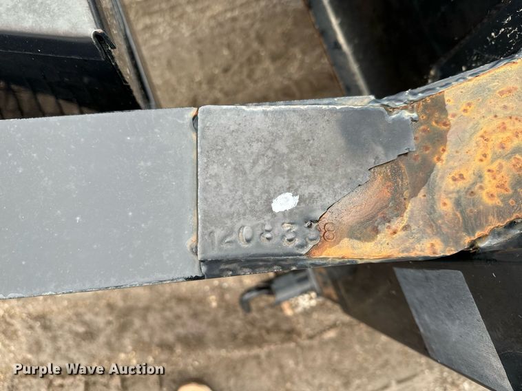 image for item NN9452 2014 PJ equipment trailer