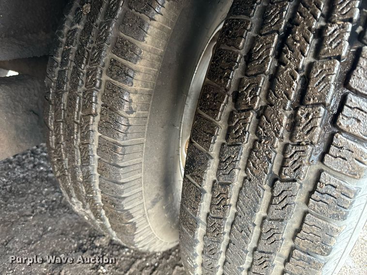 image for item NN9452 2014 PJ equipment trailer