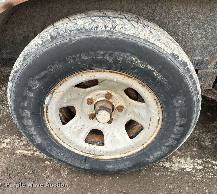 image for item NN9453 1996 PJ equipment trailer