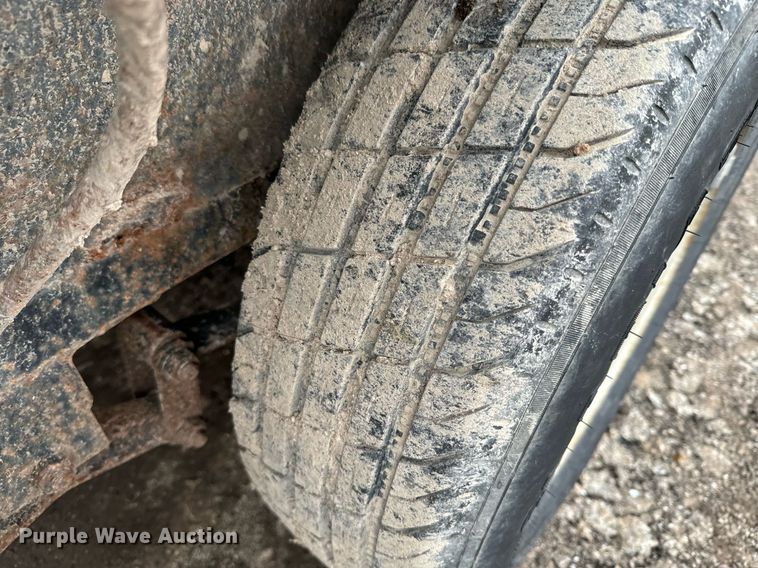 image for item NN9453 1996 PJ equipment trailer