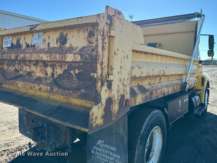 image for item NN9455 2005 International  8600 dump truck