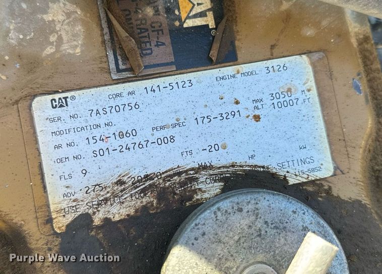 image for item NN9456 2000 Freightliner FL80 dump truck