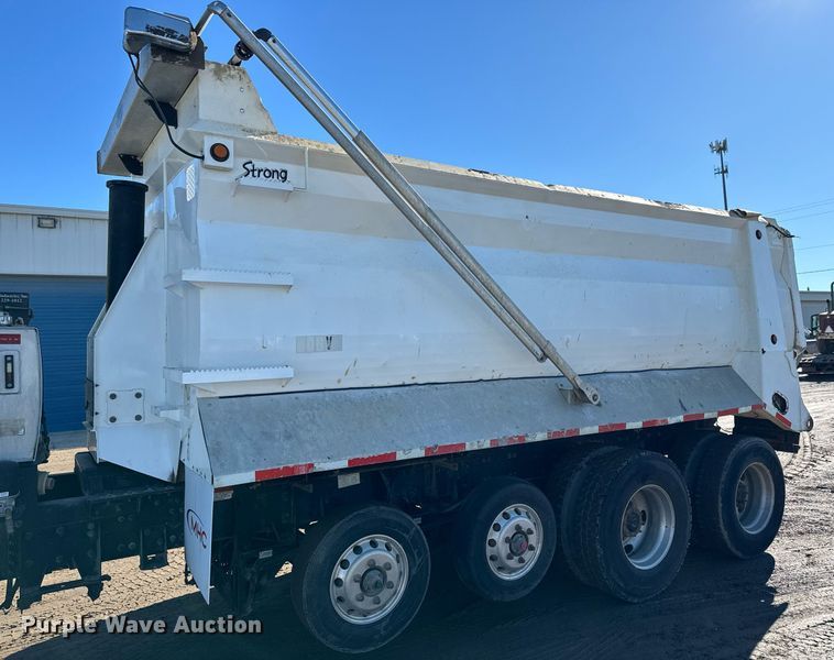 image for item NN9457 2006 Sterling   LT9500 dump truck