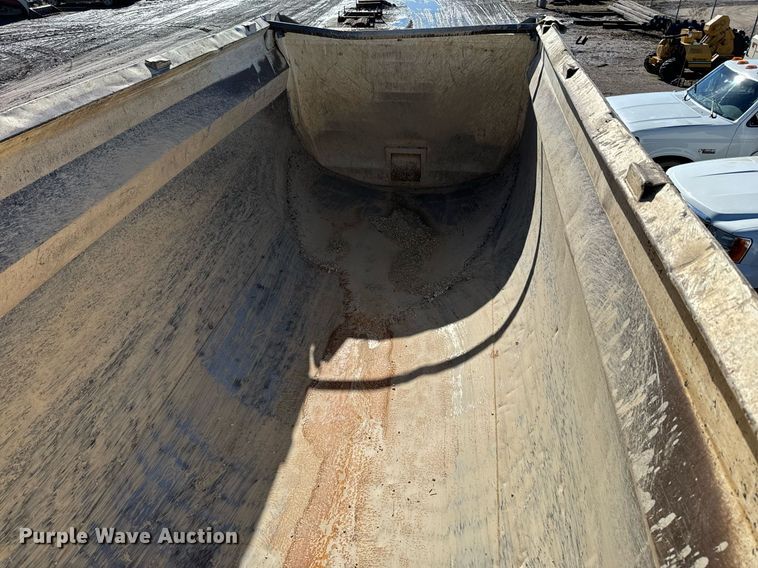 image for item NN9457 2006 Sterling   LT9500 dump truck