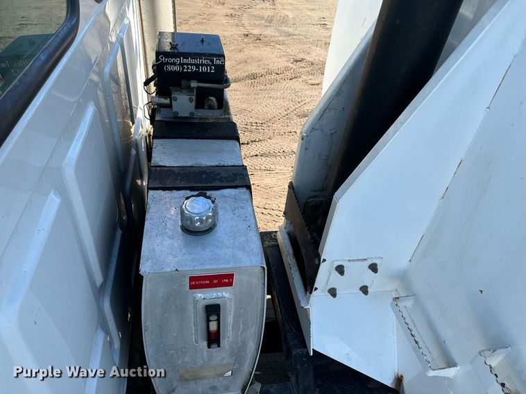 image for item NN9457 2006 Sterling   LT9500 dump truck