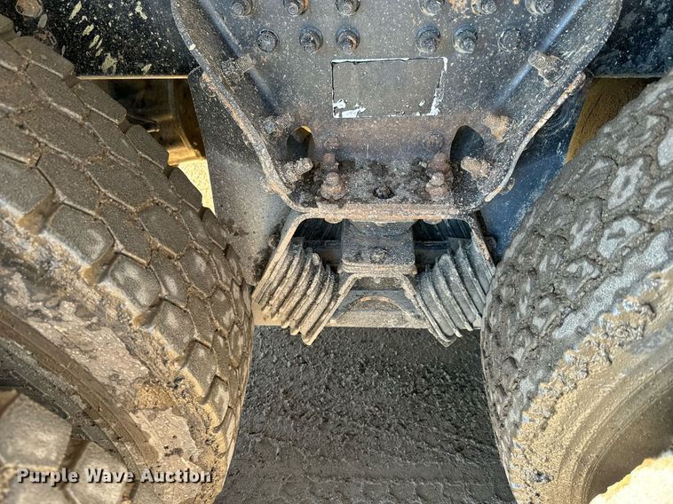 image for item NN9457 2006 Sterling   LT9500 dump truck