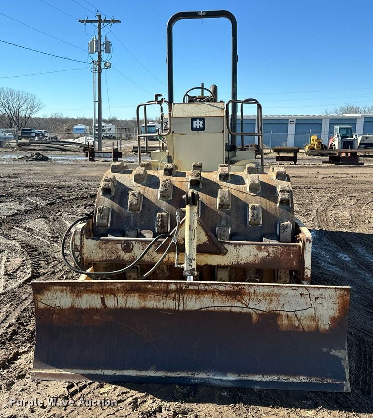 image for item NN9467 1995 Ingersoll Rand SD70D single drum vibratory roller