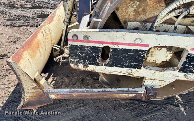 image for item NN9467 1995 Ingersoll Rand SD70D single drum vibratory roller