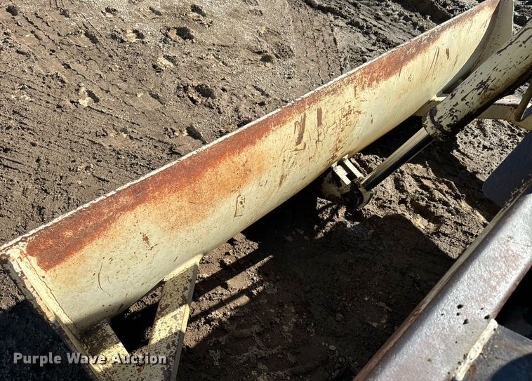 image for item NN9467 1995 Ingersoll Rand SD70D single drum vibratory roller