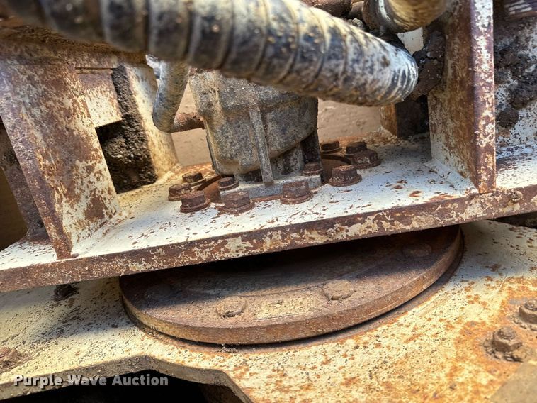 image for item NN9467 1995 Ingersoll Rand SD70D single drum vibratory roller