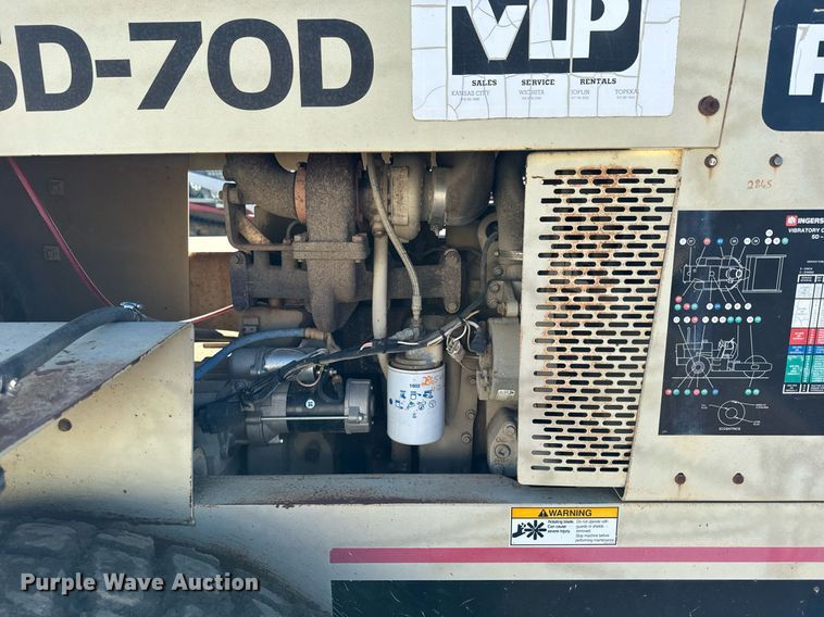 image for item NN9467 1995 Ingersoll Rand SD70D single drum vibratory roller