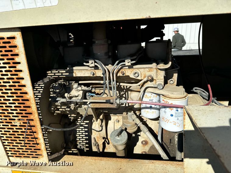 image for item NN9467 1995 Ingersoll Rand SD70D single drum vibratory roller