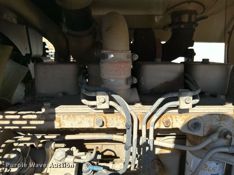 image for item NN9467 1995 Ingersoll Rand SD70D single drum vibratory roller