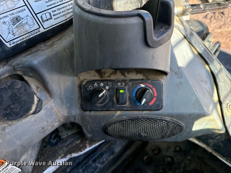 image for item NN9468 2020 Bobcat T770 tracked skid steer loader