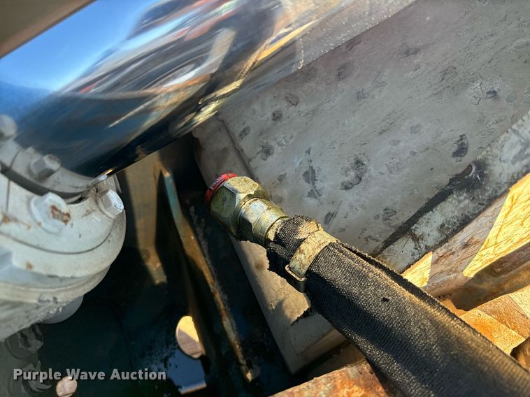 image for item NN9469 Okada       OSC-200HMA       magnetic pulverizer