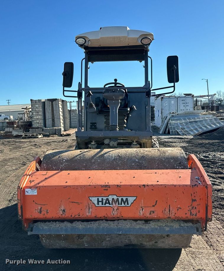 image for item NN9471 2015 Hamm H 7i single drum vibratory roller