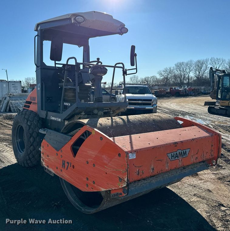 image for item NN9471 2015 Hamm H 7i single drum vibratory roller
