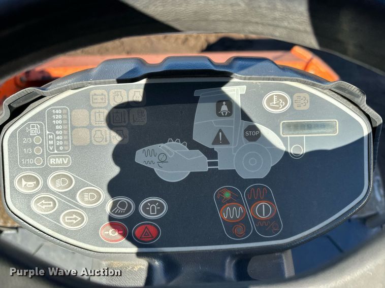 image for item NN9471 2015 Hamm H 7i single drum vibratory roller