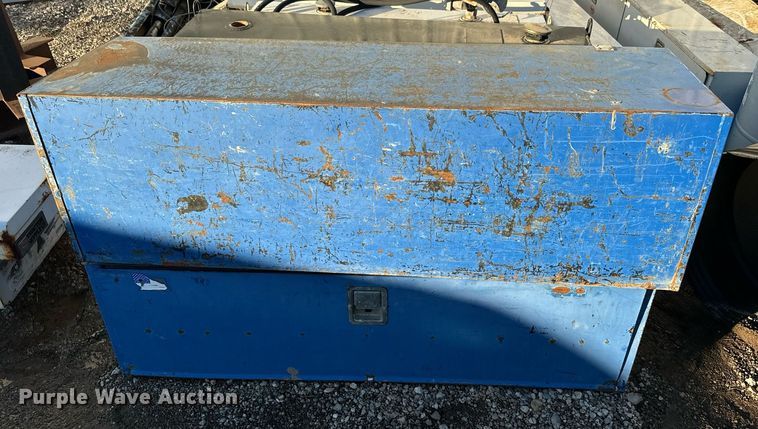 image for item NN9472 Toolboxes