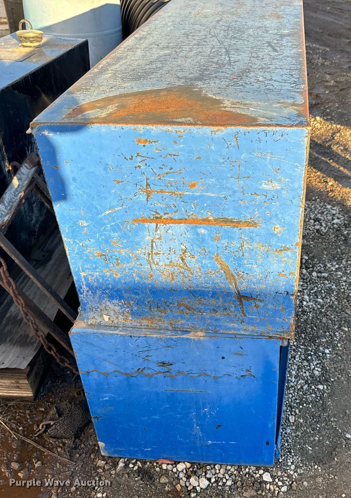 image for item NN9472 Toolboxes