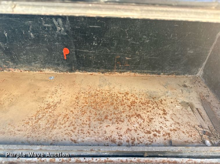 image for item NN9472 Toolboxes